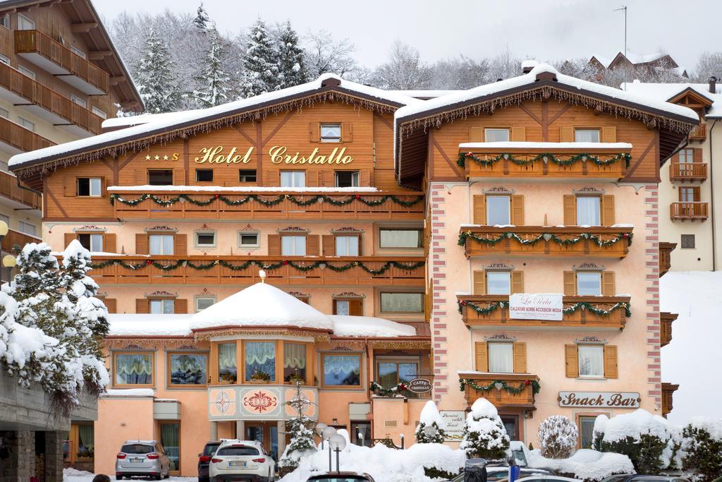 Hotel Cristallo Andalo Exterior foto